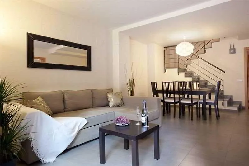 Weflating Gracia Apartment Barcelona